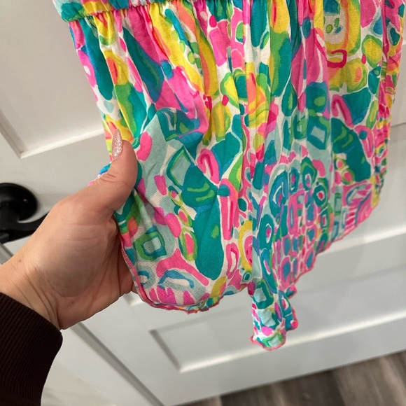 Lilly Pulitzer Vibrant Pink and Green romper. - Picture 4 of 9